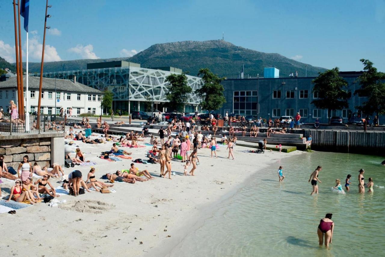 Modern Apartment - Amazing Terrace And Fjord View, Close To City Center Bergen Kültér fotó